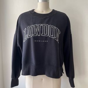 Abercrombie & Fitch Sharkbite Graphic Sweatshirt London M
